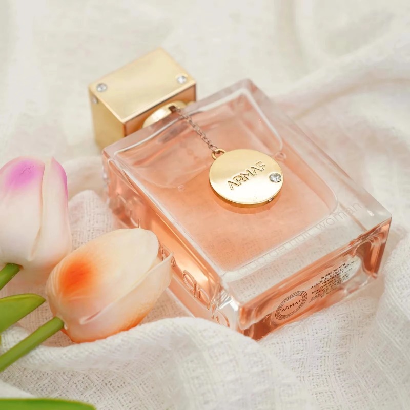 Armaf Club de Nuit Woman Eau d - Perfume Floral Fragrance recensione e prezzo